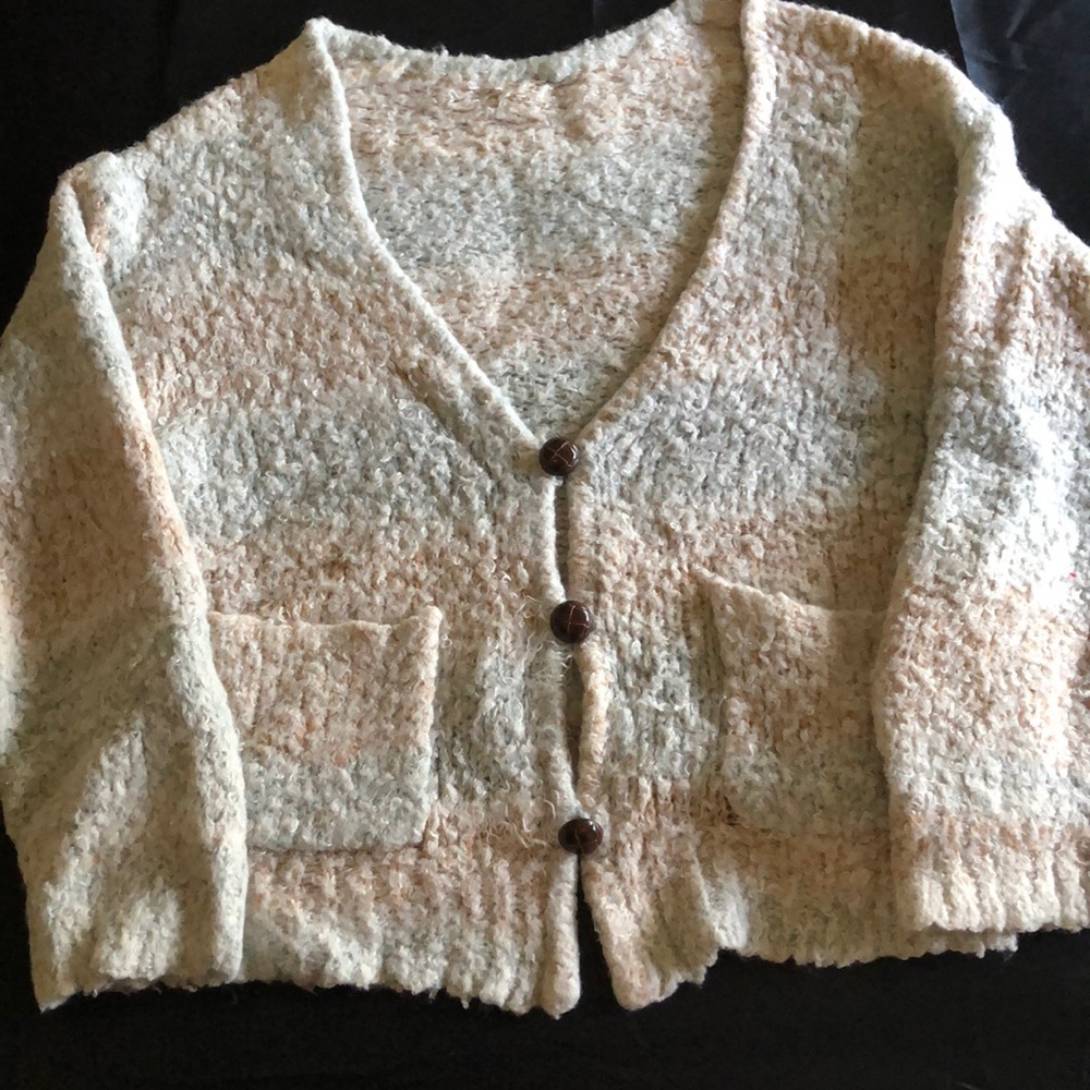 Oversized Cropped Cardigan